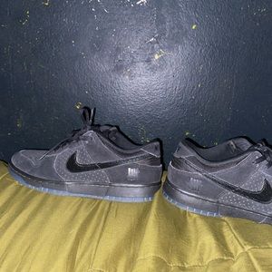 nike dunk low undefeated